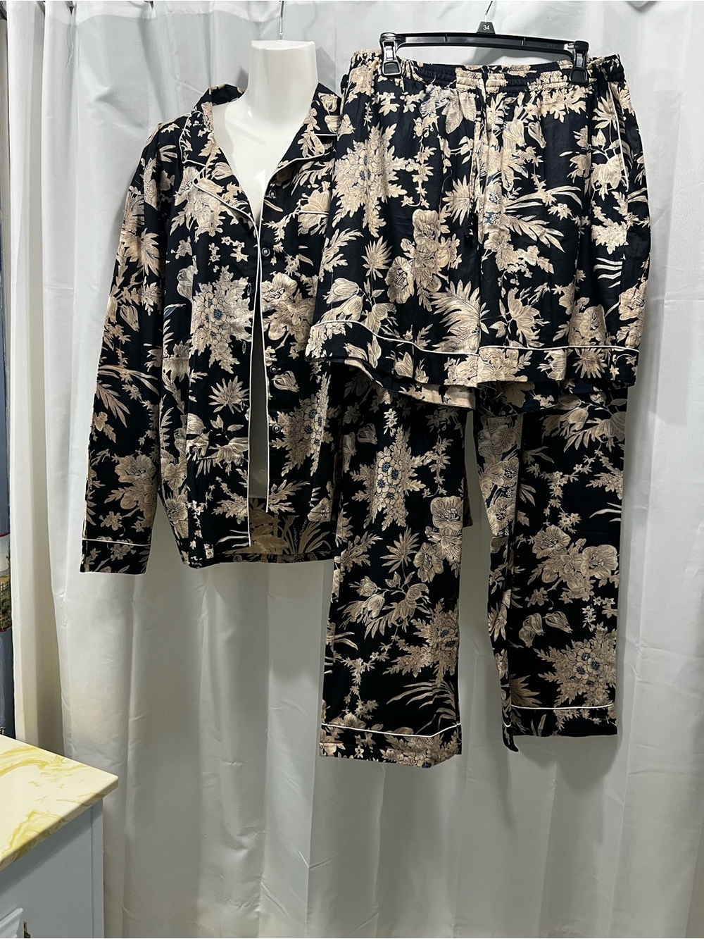 Set Floral Print Black/Beige Lounge Pants - Women's Pajama Trouser